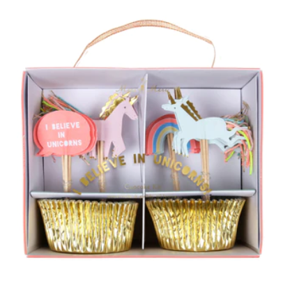 I Believe In Unicorns Cupcake Kit