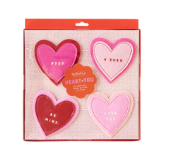 FELT HEART BANNER